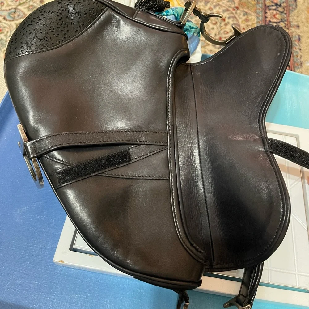 Dior Limited Edition Black Leather Saddle Bag - Picture 11 of 15